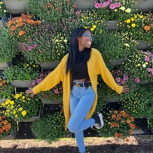 Meet your Posher, Symone